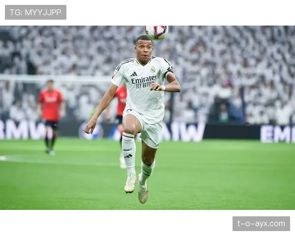 姆巴佩15岁职业首球