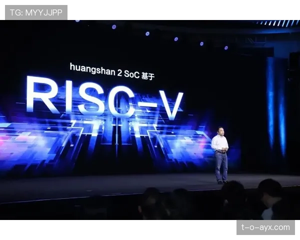 奥斯卡技术全面性持续提升，中场核心作用愈发凸显